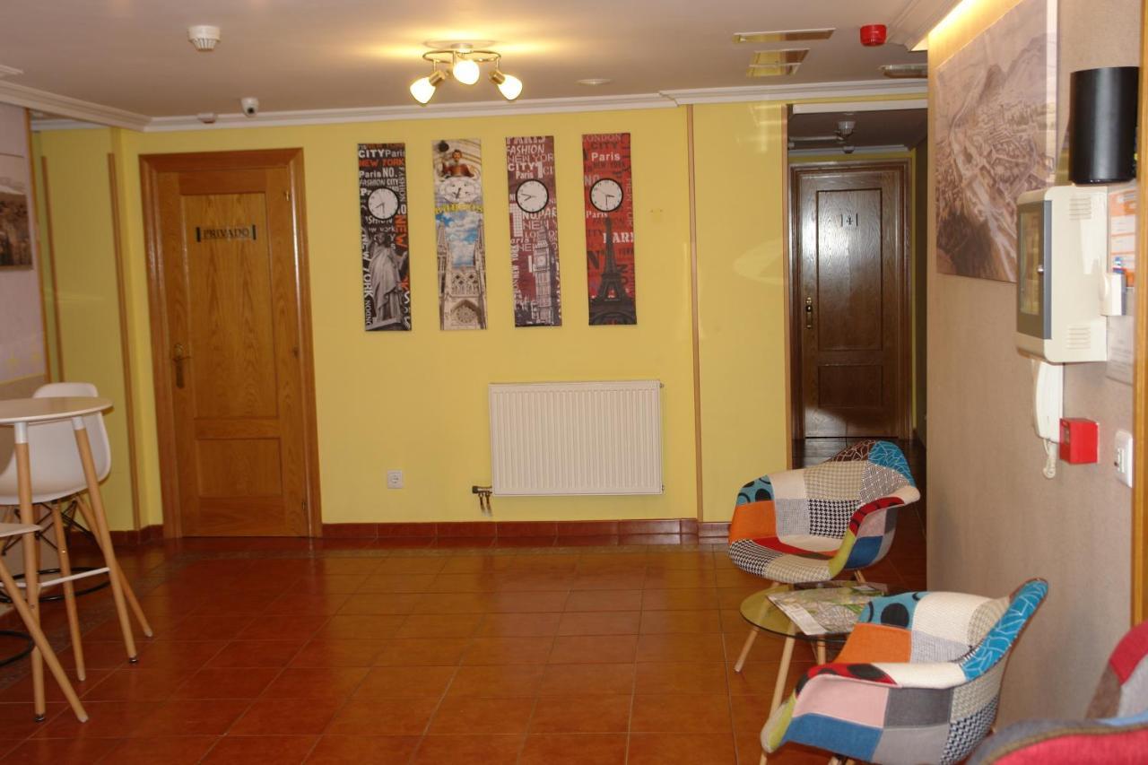 Hostal Campus Burgo 외부 사진