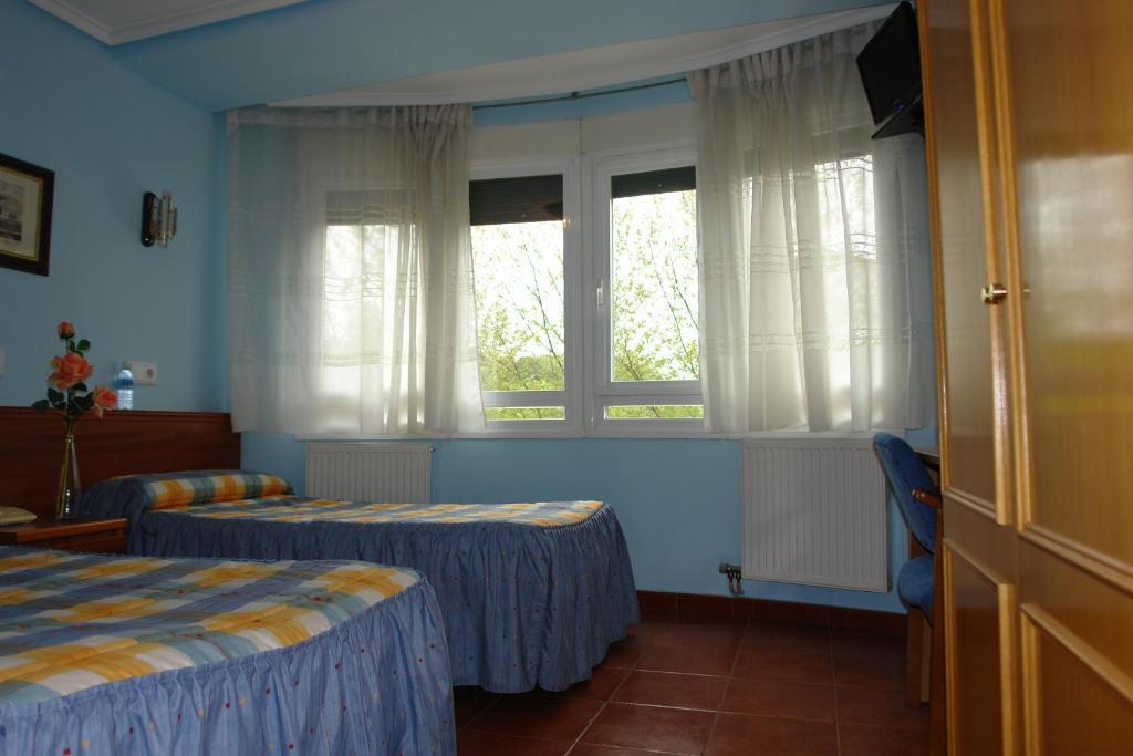 Hostal Campus Burgo 객실 사진