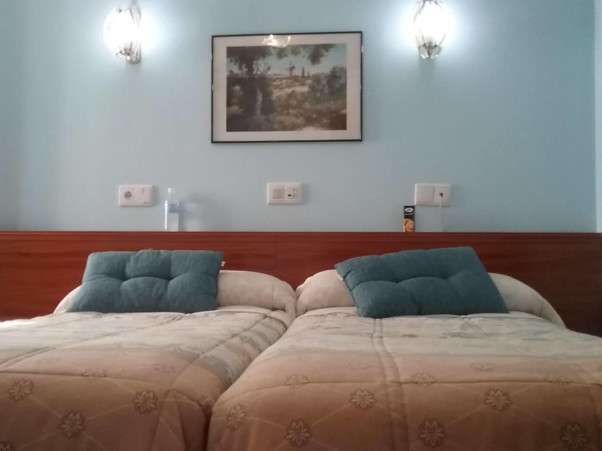 Hostal Campus Burgo 외부 사진